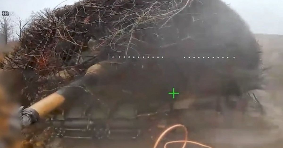 Wykorzystali chaos i ruszyli na Abramsach. Trwa polowanie na szpice Rosjan