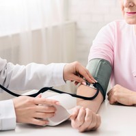 Milyen értéktől számít magasnak a vérnyomás? Az orvos elmondja