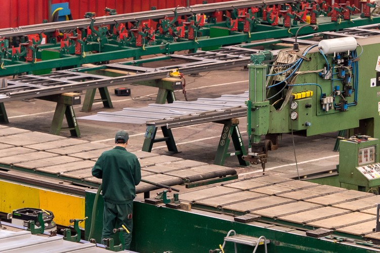 Zakłady Bombardier Transportation we Wrocławiu <br><br> (kru) PAP/Maciej Kulczyński