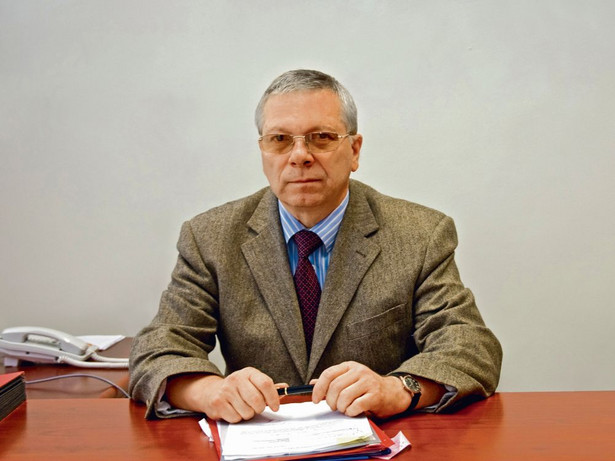 Roman Giedrojć, kierownik oddziału Państwowej Inspekcji Pracy w Słupsku, w latach 2006–2008 zastępca głównego inspektora pracy