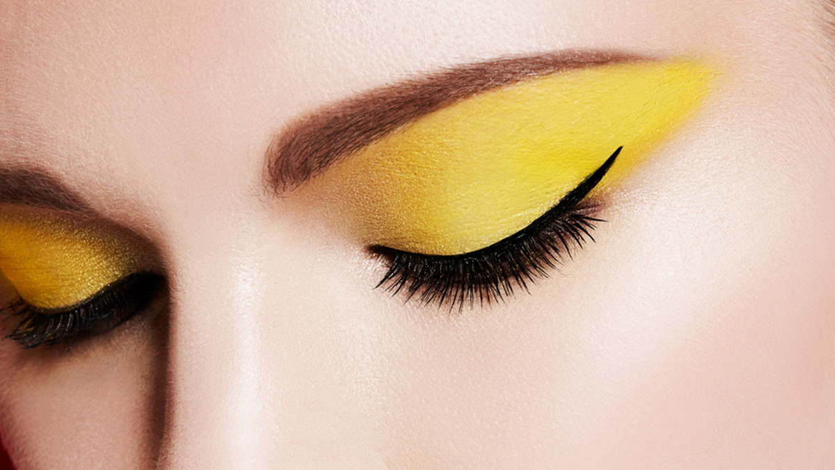 Trendy: Makijaż - żółte, cytrynowe cienie do powiek
