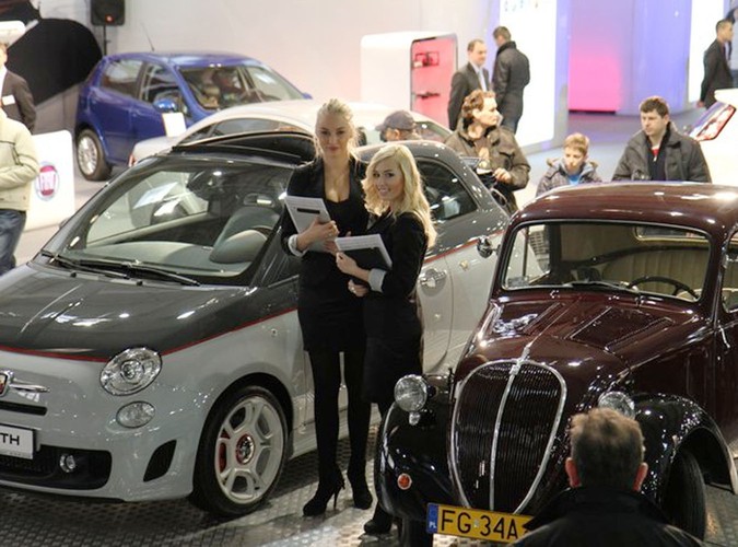 Jedna premiera światowa, czternaście premier polskich, łącznie około 800 eksponatów zaprezentowano podczas targów Motor Show, które odbyły się w Poznaniu. Targi odwiedziło rekordowe 46 tysięcy zwiedzających...