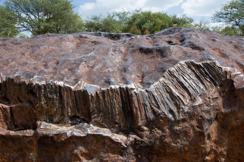 Vremenske prilike i lovci na suvenire vremenom su okrnjili meteorit