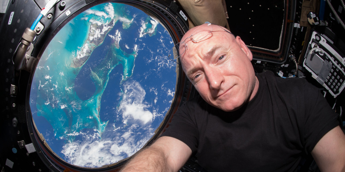 Scott Kelly podczas swojej misji kosmicznej