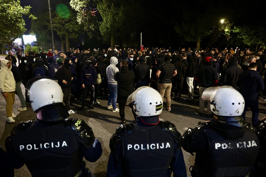 Protest ispred zgrade Vlade u Podgorici