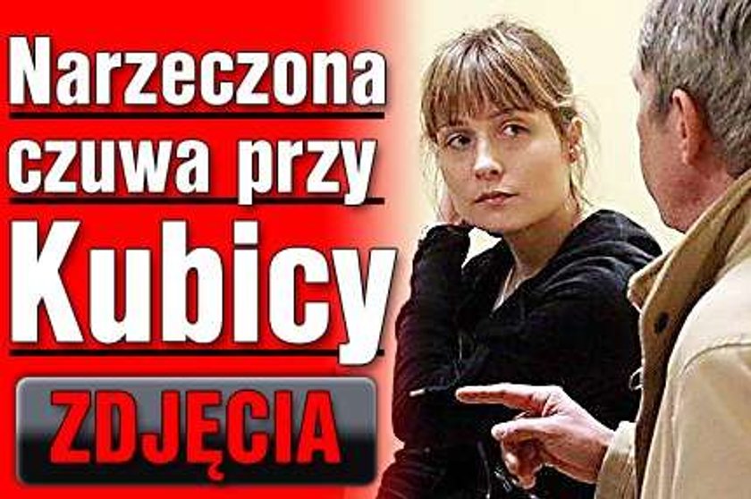 Narzeczona czuwa przy Kubicy. Foto