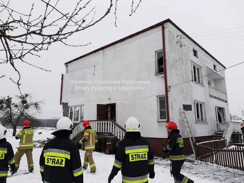 Dramat w Olszewnicy Nowej. Wybuch zniszczył budynek. Jedna osoba ranna
