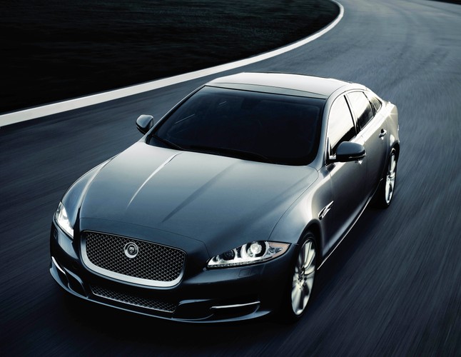 Jaguar XJ produkowany od 2002 r.