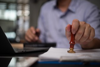 Rząd chce się pozbyć słabych urzędników. Oceny będą częstsze i nie ominą dyrektorów