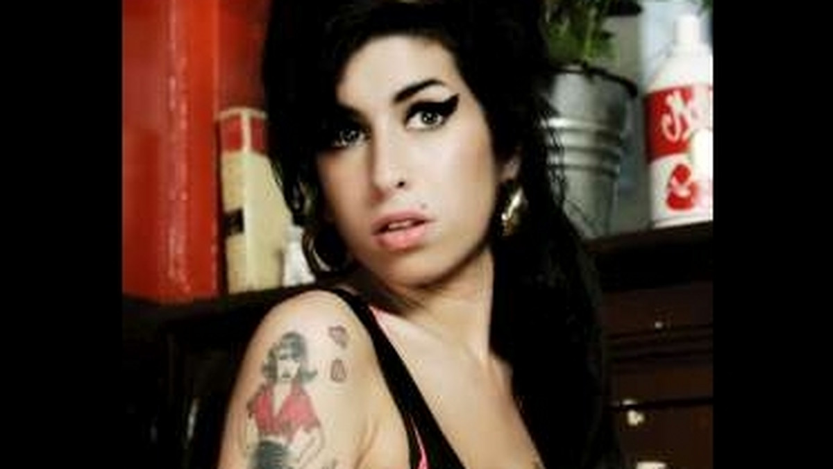 Janis Winehouse opowiedziała o swoich odczuciach związanych ze śmiercią córki. Matka zmarłej wokalistki wciąż nie może w spokoju słuchać utworów corki.