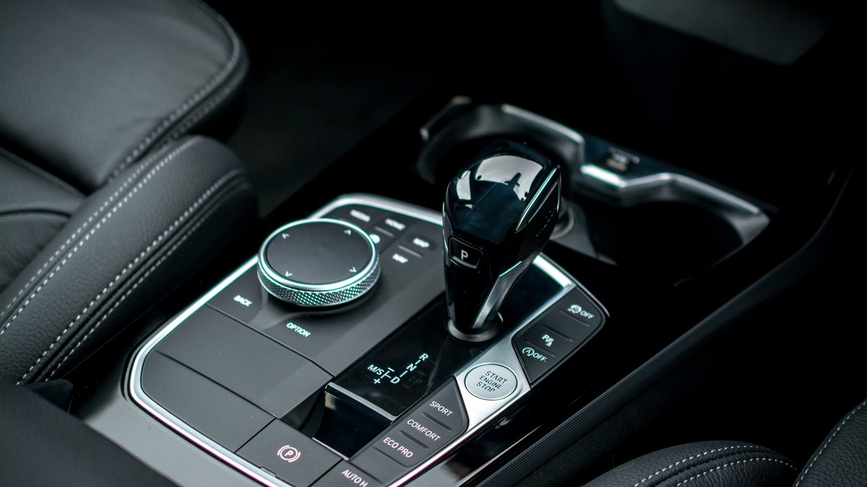 Tajná funkcia v automatickej prevodovke: uľahčuje život vodičom. 