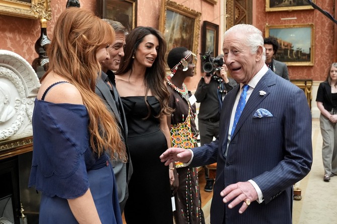 Džordž Kluni i Amal Kluni na prijemu kod kralja Čarlsa