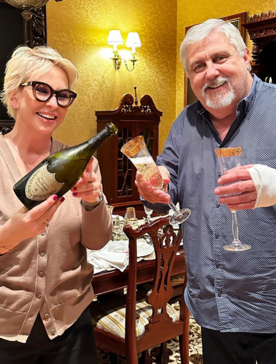 Filmová producentka Wanda Adamík Hrycová a humorista Oliver Andrásy.