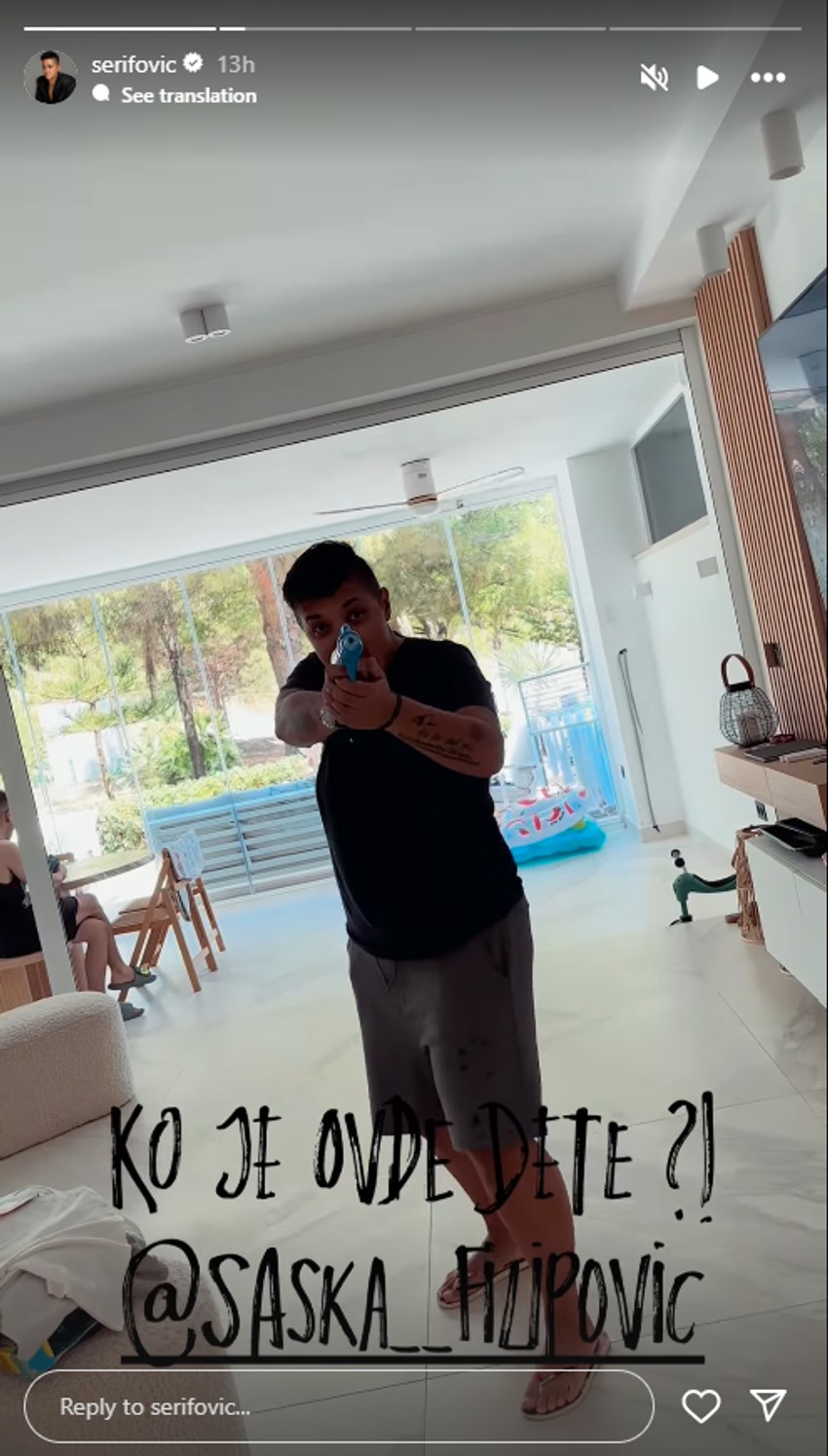 Marija Šerifović podetinjila na moru