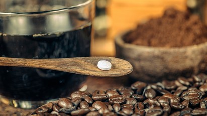 Ezért hat jobban a fájdalomcsillapító, ha koffein is van benne!