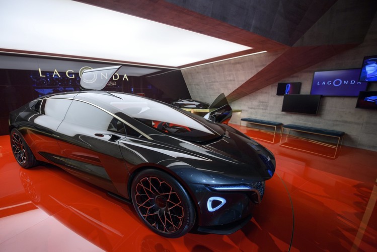 Aston Martin Lagonda