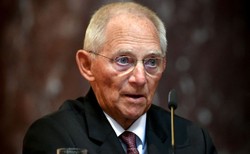 Szef Bundestagu: Pakt Ribbentrop-Mołotow był czwartym rozbiorem Polski