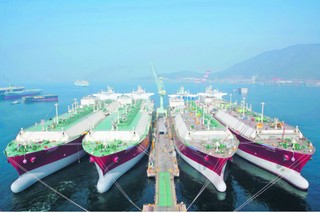 Gaz przypłynie do nas statkiem