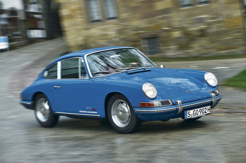 Porsche 911 (1965)