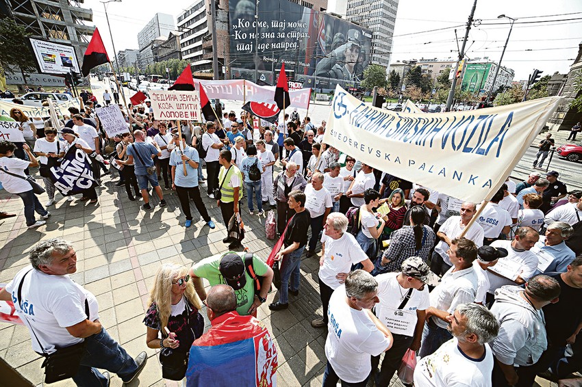 U toku su pokušaji da se od „Goše“ odvoje atraktivne nepokretnosti u Beogradu, kao i izuzme vredna proizvodna linija "Y25"
