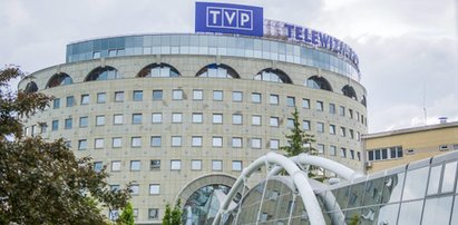 Gęstnieje atmosfera w TVP. Kolejna "gwiazda" rzuciła papierami! To ma być początek fali odejść