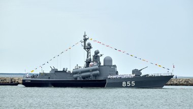 ukraińskie drony zniszczyły rosyjskie kutry. zobacz wideo z ataku