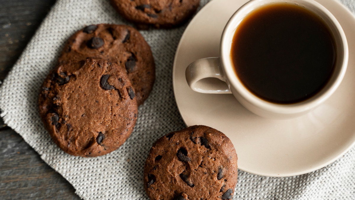 Fika - szwedzki rytuał picia kawy. Na czym polega?