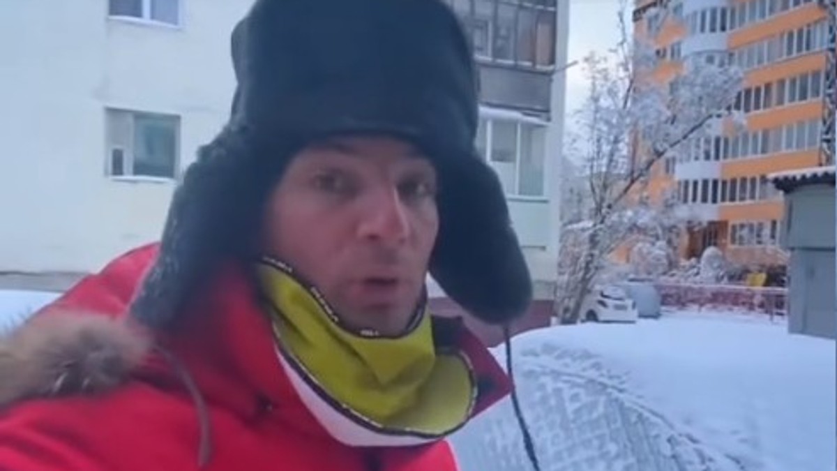 Iv Beserovac kraj smrznutog auta