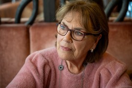 Kada mi se muž razboleo, KUPALA SAM GA i MENJALA MU PELENE: Jedno jutro me je poslao po čokoladu, a kada sam se vratila zatekla sam UŽAS I RASPALA SE OD BOLA