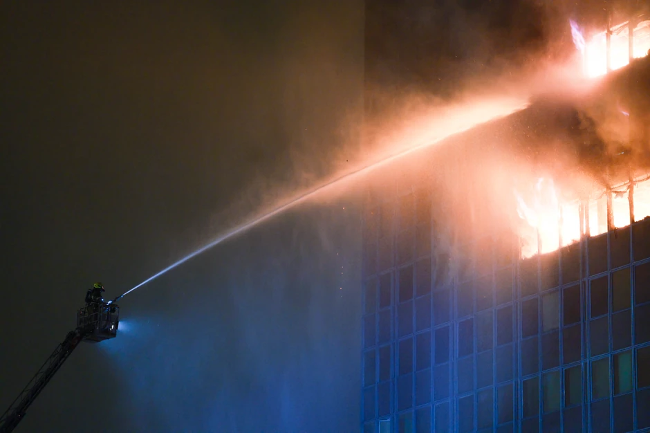 Požar u soliteru u Zagrebu