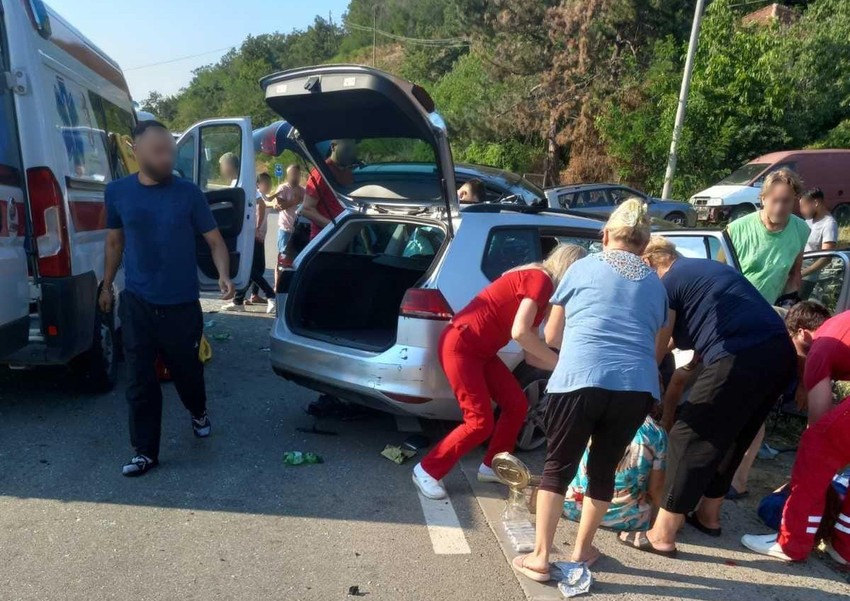 Saobraćajna nesreća na putu Kuršumlija - Merdare 