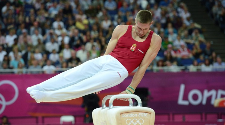 A londoni nyári olimpiai játékokon szerzett aranyérmet lólengésben /Fotó: MTI