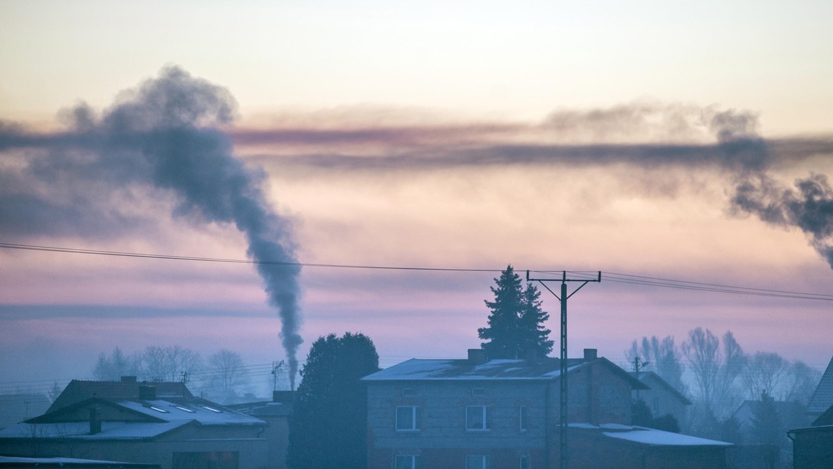 dym kominy węgiel smog