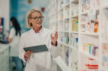 Pilny komunikat: GIF nakazał wycofanie serii leku z ibuprofenem - sprawdź opakowanie