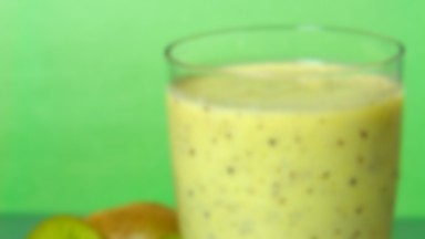 Smoothie o smaku banana i kiwi