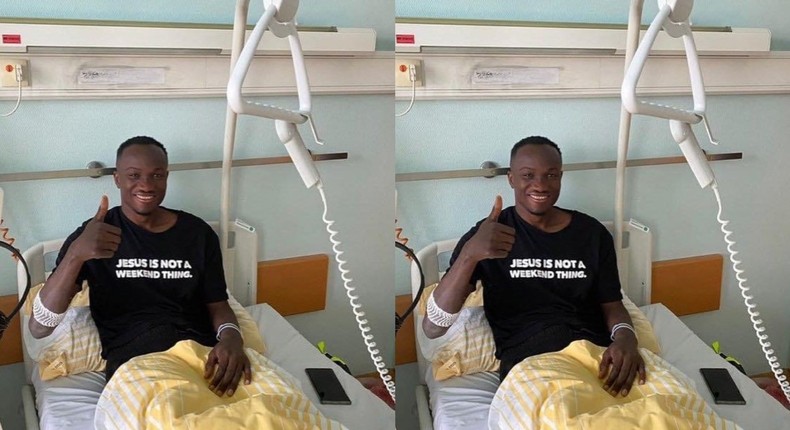 Photo shows Raphael Dwamena stable and responding to treatment after collapsing during match