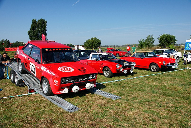 Ferrari i inne cuda w Warszawie!