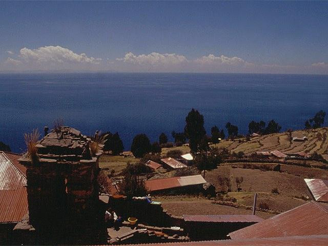 Galeria Peru - indiańska potańcówka na jeziorze Titicaca, obrazek 46