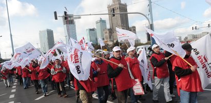 Pielęgniarki maszerują przez Warszawę. A premiera nie ma!