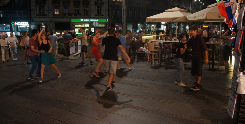 Tańce na ulicy Kniazia Michała, fot. Tomasz Borejza