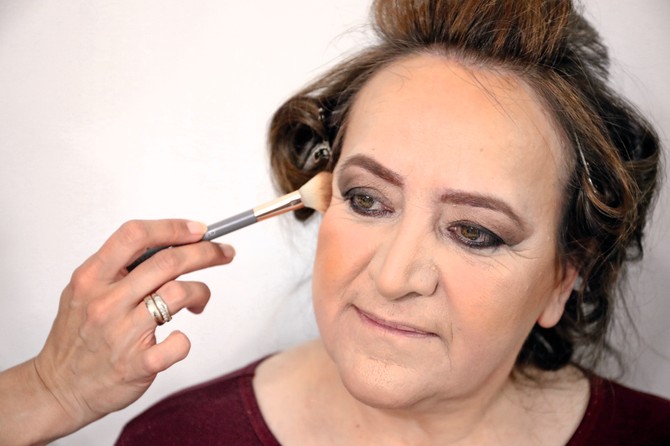 Za okrugle oči smoki ajz