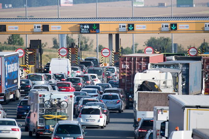 Rząd chce połączyć system opłat za autostrady z systemem fiskusa