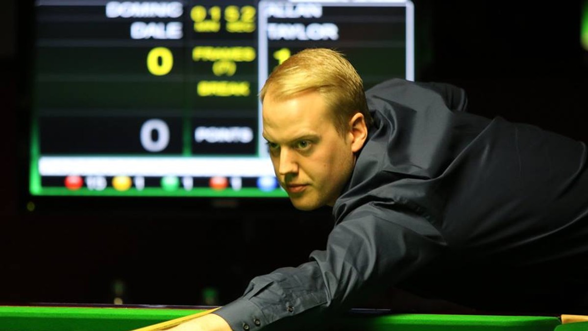 Niedługo trwała dobra passa Jimmy’ego White’a. Legendarny snookerzysta, który kilka dni temu zaimponował niezłą grą w turnieju Paul Hunter Classic, gdzie pokonał kilku rywali i odpadł dopiero po ćwierćfinałowym spotkaniu z Dominikiem Dale’em, w kwalifikacjach Shanghai Masters pożegnał się z rywalizacją już na pierwszej przeszkodzie.