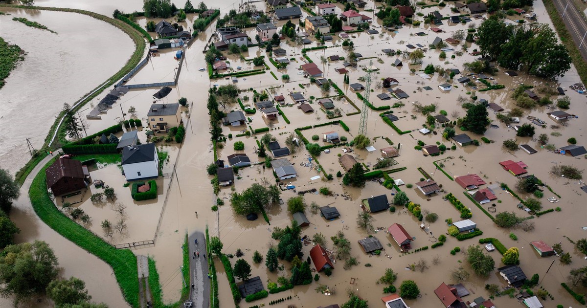 Zalała ich woda, stracili domy i mieszkania. Ile dostaną powodzianie?