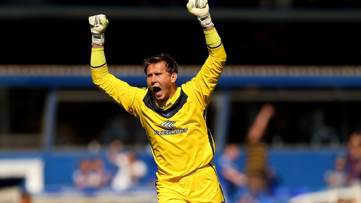 Polski bramkarz został w sobotę bohaterem Birmingham City. Tomasz Kuszczak obronił w 97. minucie rzut karny wykonywany przez dobrze znanego w Polsce Orlando Sa. Gospodarze wygrali na inaugurację Championships z Reading 2:1. - Ja tylko zrobiłem co do mnie należy - skomentował skromnie nasz golkiper.