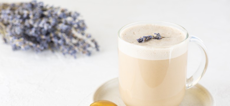 Dodaj jeden składnik do kawy i chudnij szybciej. Francuzki już to robią