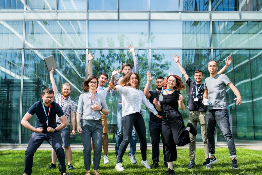 Idego Group drugi rok z rzędu znalazło się na najwyższym podium w rankingu Najlepszych Miejsc PracyTM Polska  i – jakby tego było mało – w tym roku sięgnęło także po najwyższy laur w zestawieniu firm przyjaznych milenialsom.