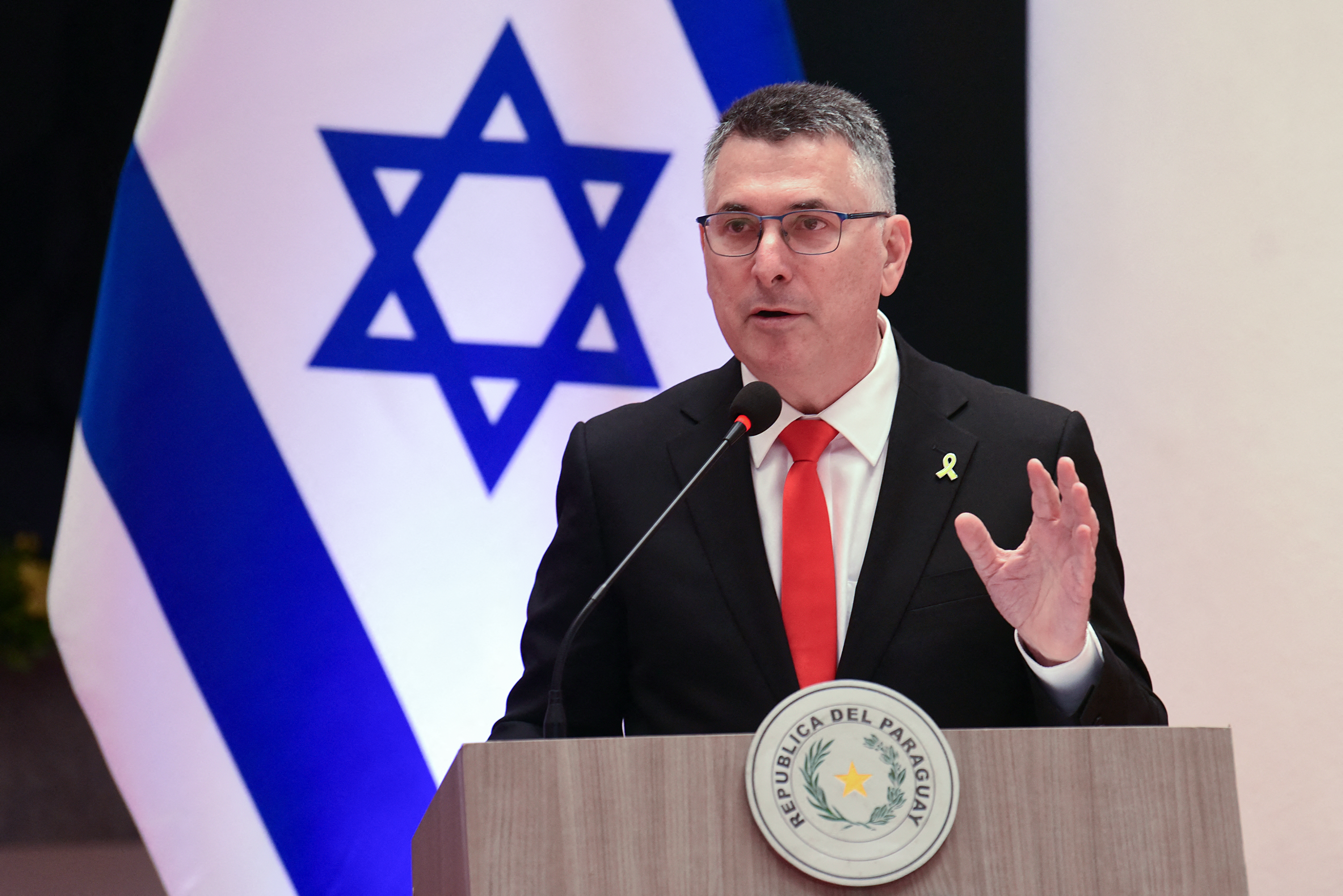 Missili iraniani minacciano Europa: l'allarme del ministro israeliano Saar