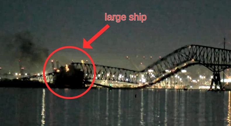 A screengrab of a livestream at around 1:28 a.m. showed what appeared to be a large ship colliding with the Francis Scott Key Bridge in Baltimore, Maryland.Screengrab/Bay Area Mechanical Services Livestream on YouTube