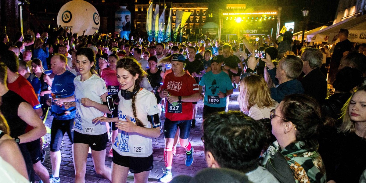 Cracovia Maraton. Wyjątkowy bieg nocny na 10 km w Krakowie